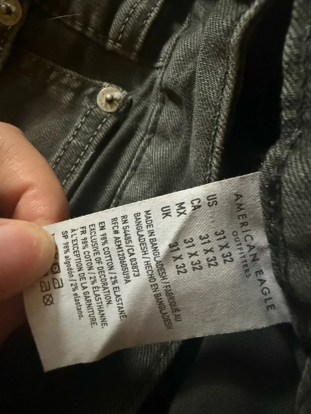 American Eagle Outfitters Black Distressed Skinny Jeans - Picture 5 of 5